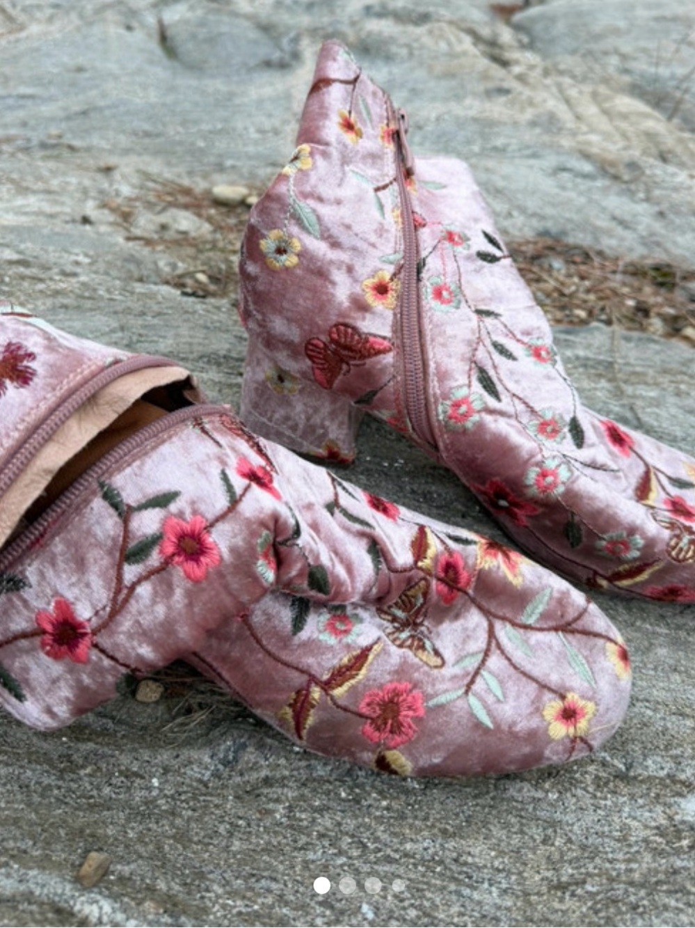 chelsea crew Pink Embroidered Velvet Ankle Boots
